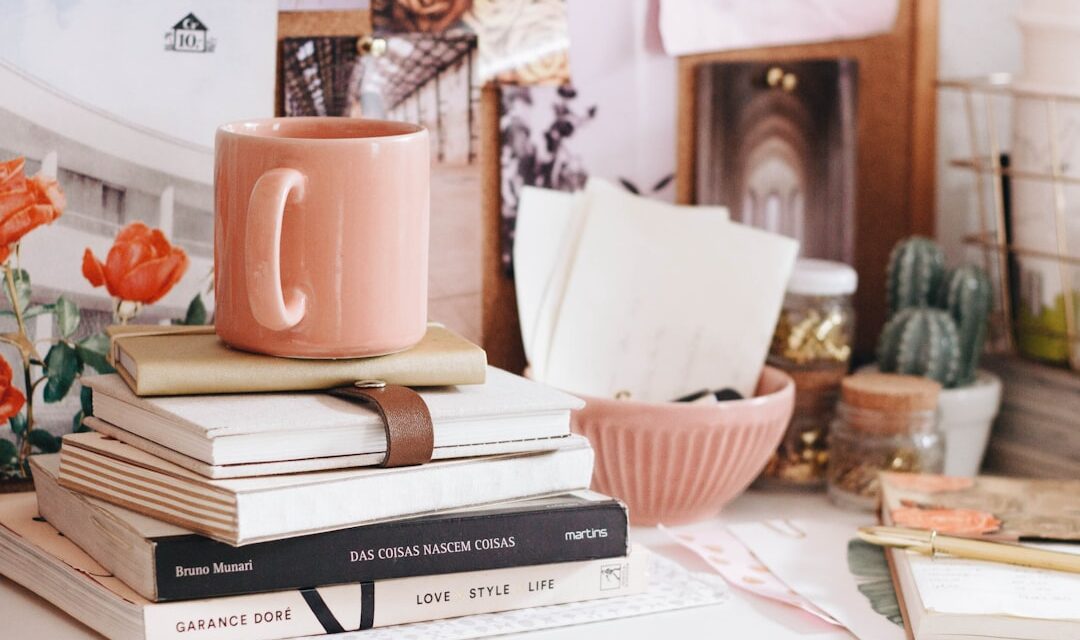 “How to Become a Virtual Assistant and Make Money Online”