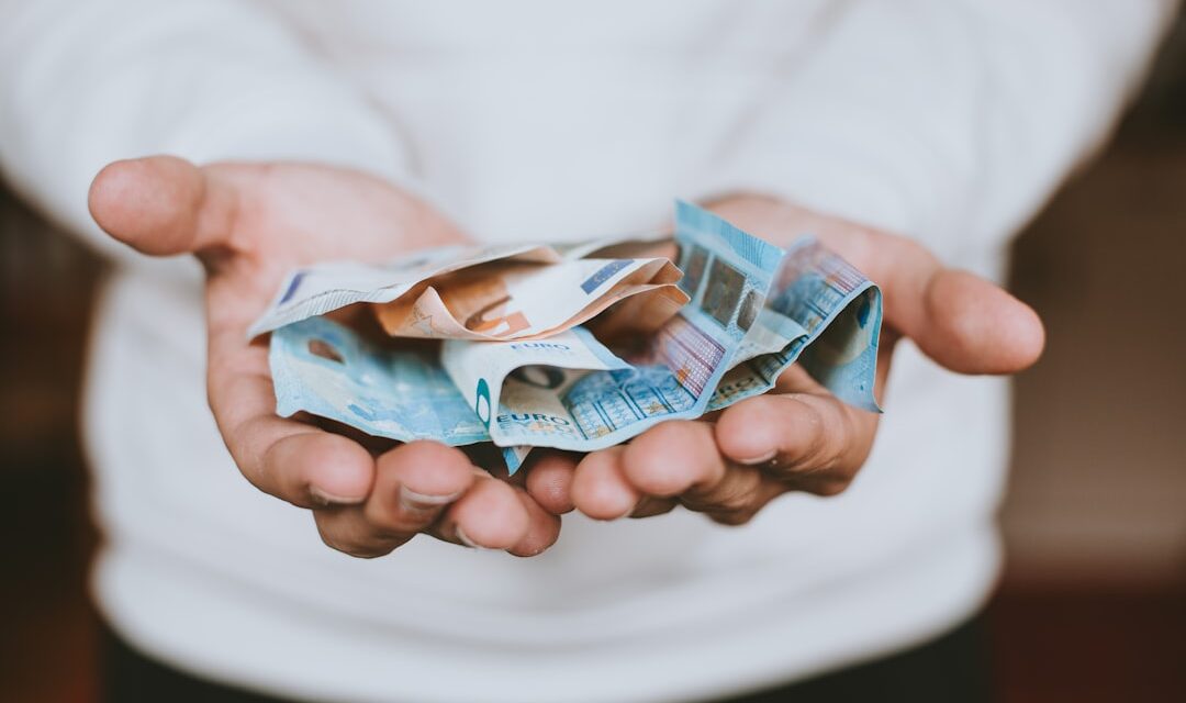 “How to Build Wealth in Your 20s and 30s”