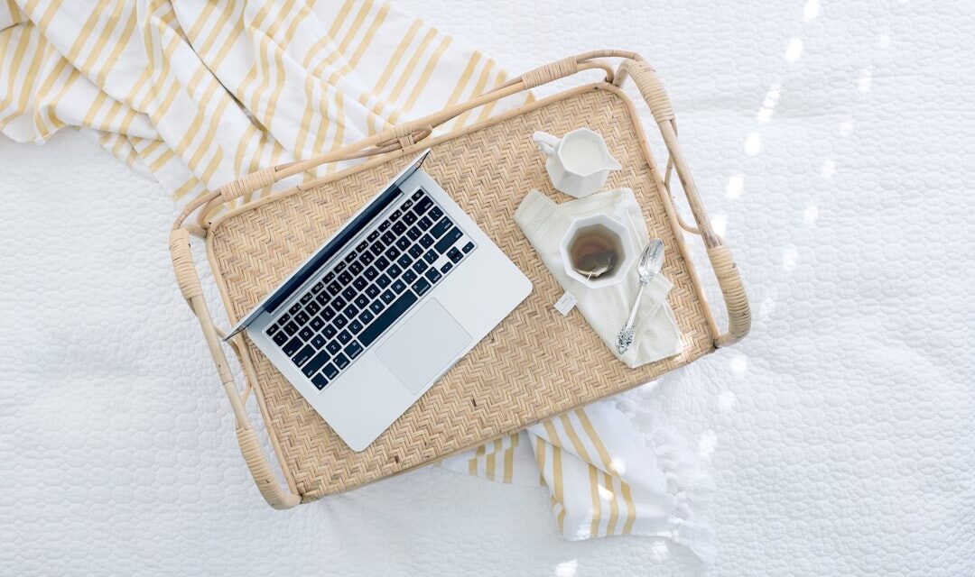 “How to Create a Profitable Blog in 2024”